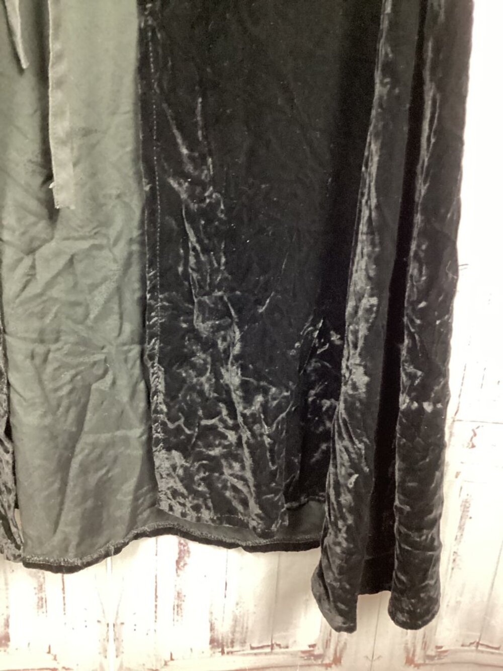Black Crushed Velvet Cape Short Vintage Costume O/S - Picture 3 of 9